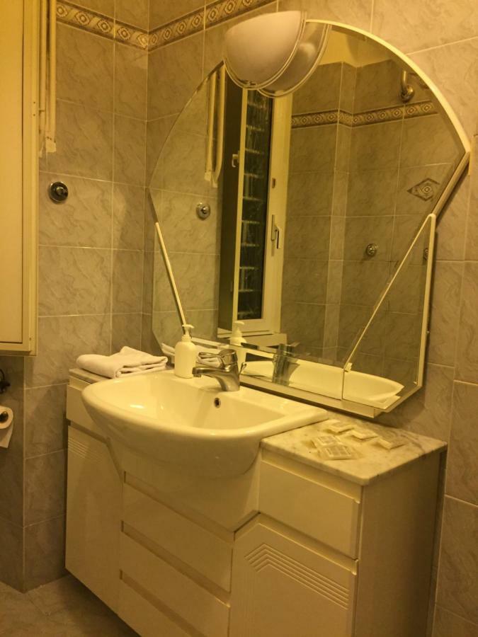 Varese Guest House Roma Eksteriør bilde